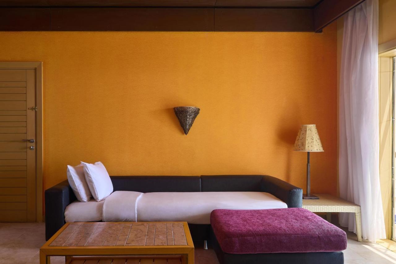 ル メリディアン ダハブ リゾート エクステリア 写真 A room at the hotel