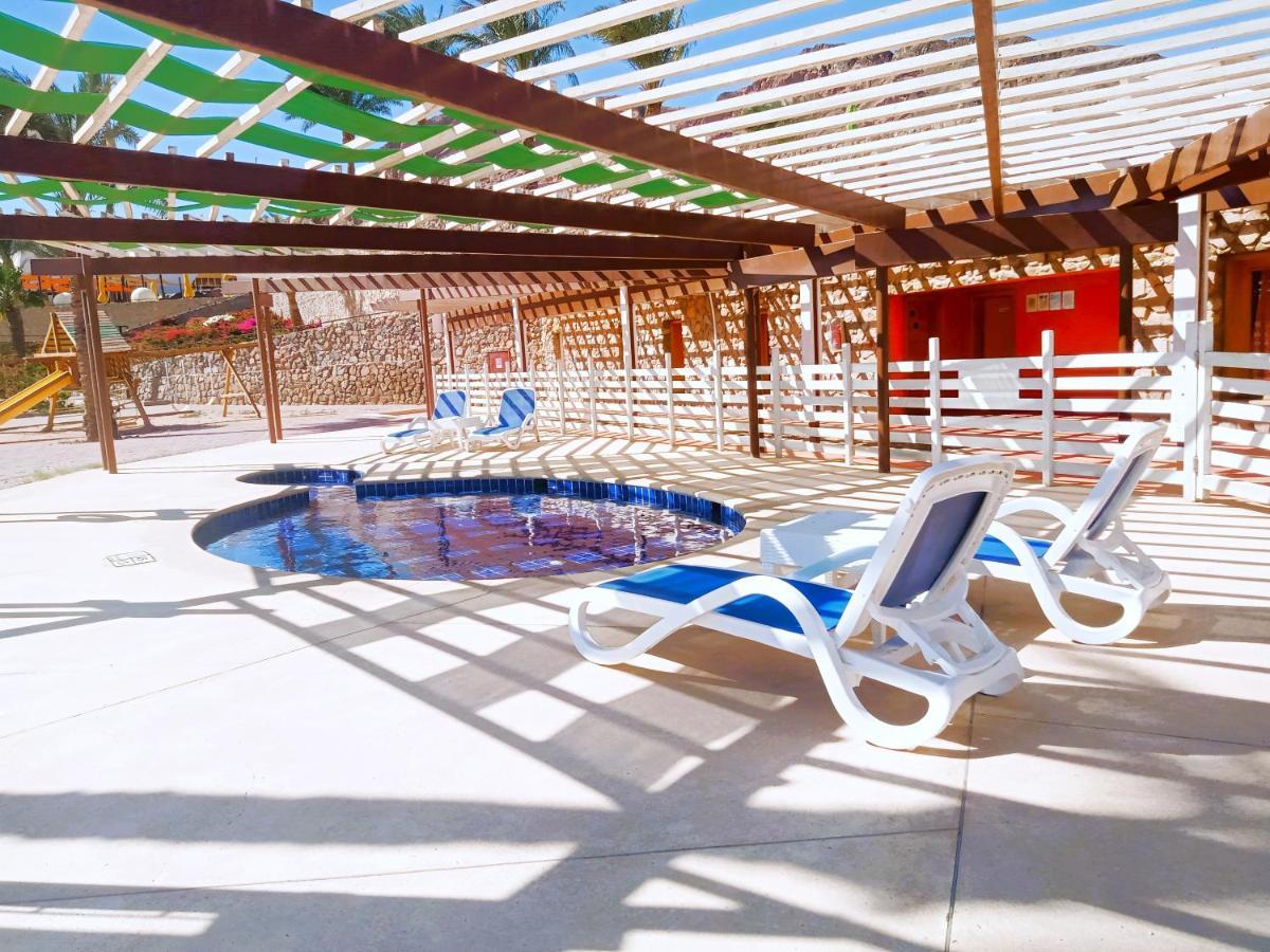 ル メリディアン ダハブ リゾート エクステリア 写真 Pergola