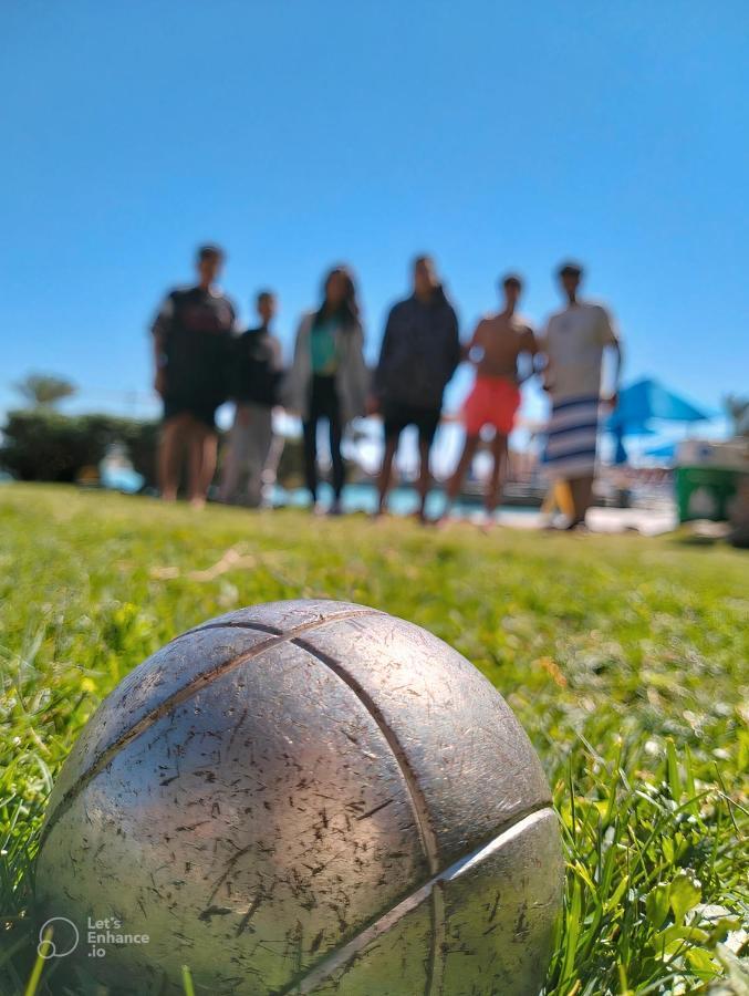 ル メリディアン ダハブ リゾート エクステリア 写真 A bocce ball